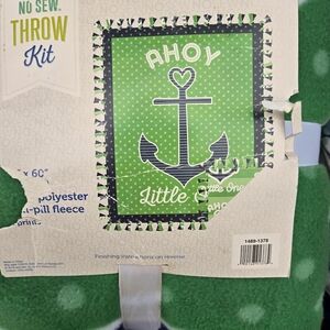 Blanket kit never opened